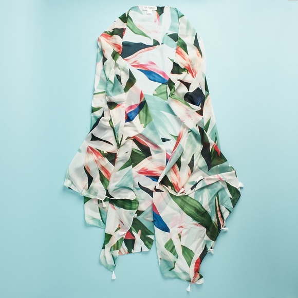 Subtle Luxury Birds of Paradise Pareo Sarong Scarf - Picture 5 of 6